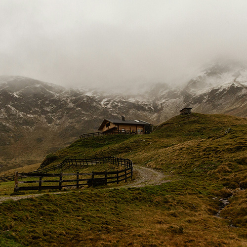 Valley Lodge